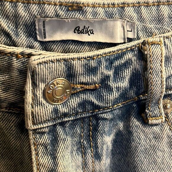 ✨Adika Destroyed Denim Sz Large Shorts✨ - Picture 5 of 7